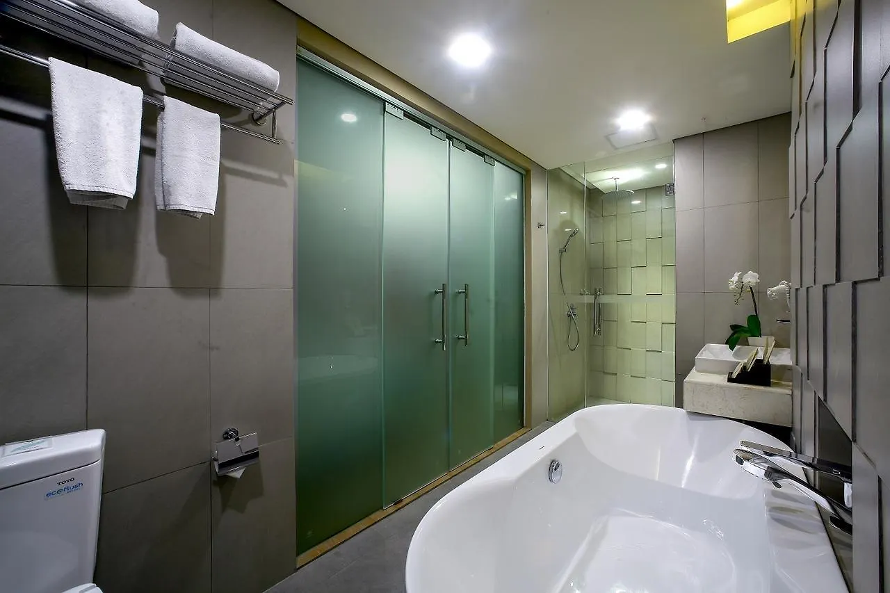 ****  Bedrock Hotel Kuta Kuta Lombok Indonesia