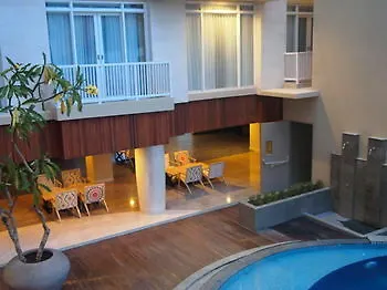 Bedrock Hotel Kuta Kuta Lombok